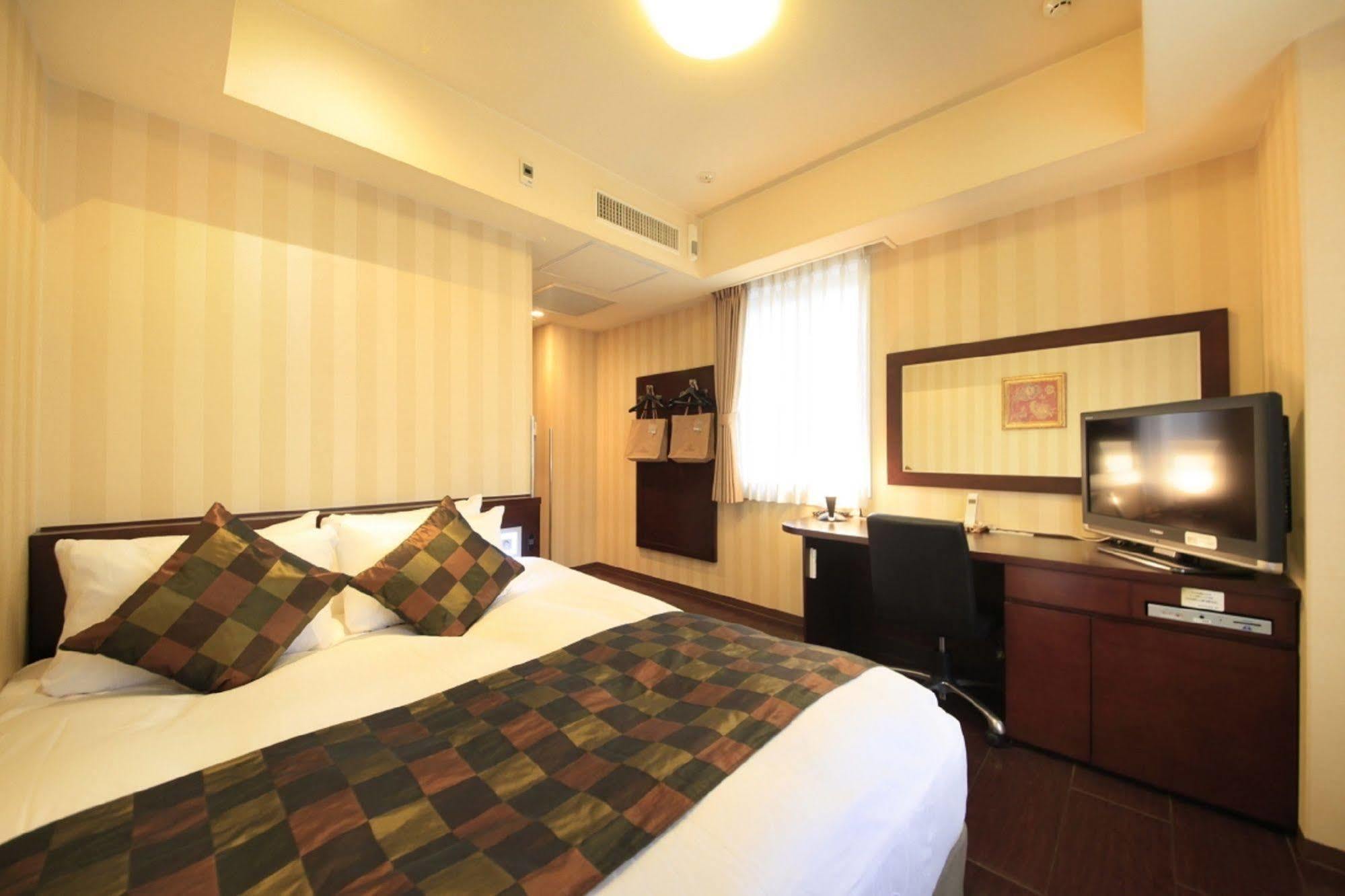 Hotel Coco Grand Kitasenju Tokió Kültér fotó